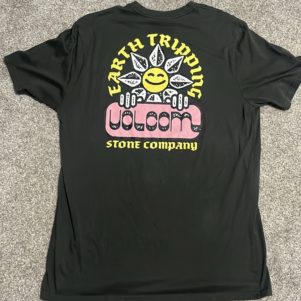 Men’s Volcom tee - Picture 5 of 6